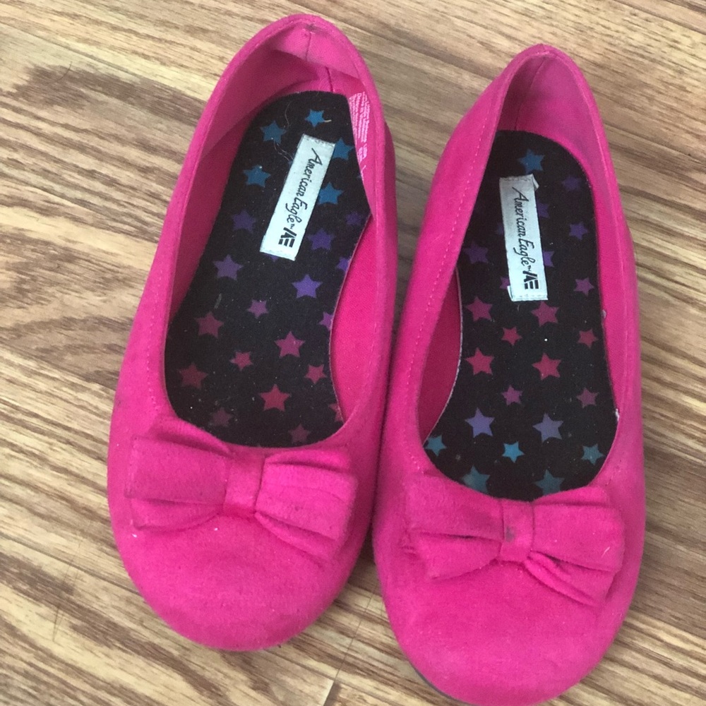 Girls shoes